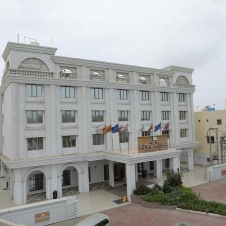 Hotel Roma Kristo Дварка Экстерьер фото
